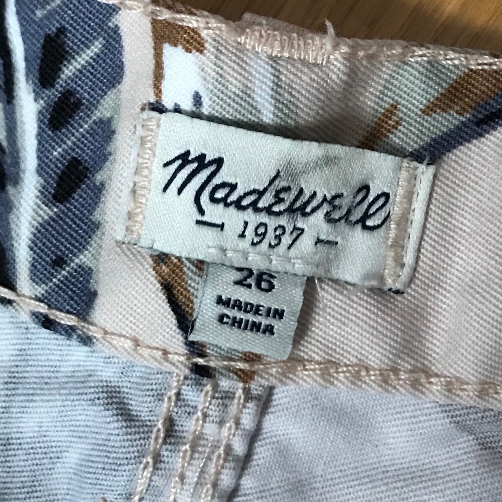 Madewell Denim Cutoff Shorts in Palm - Picture 7 of 8